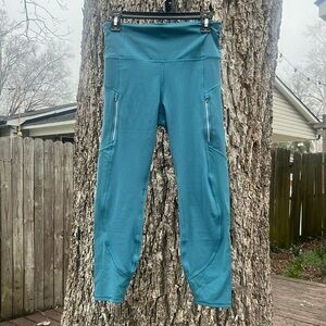 Athleta Rainier 7/8 Tights Black Leggings Medium